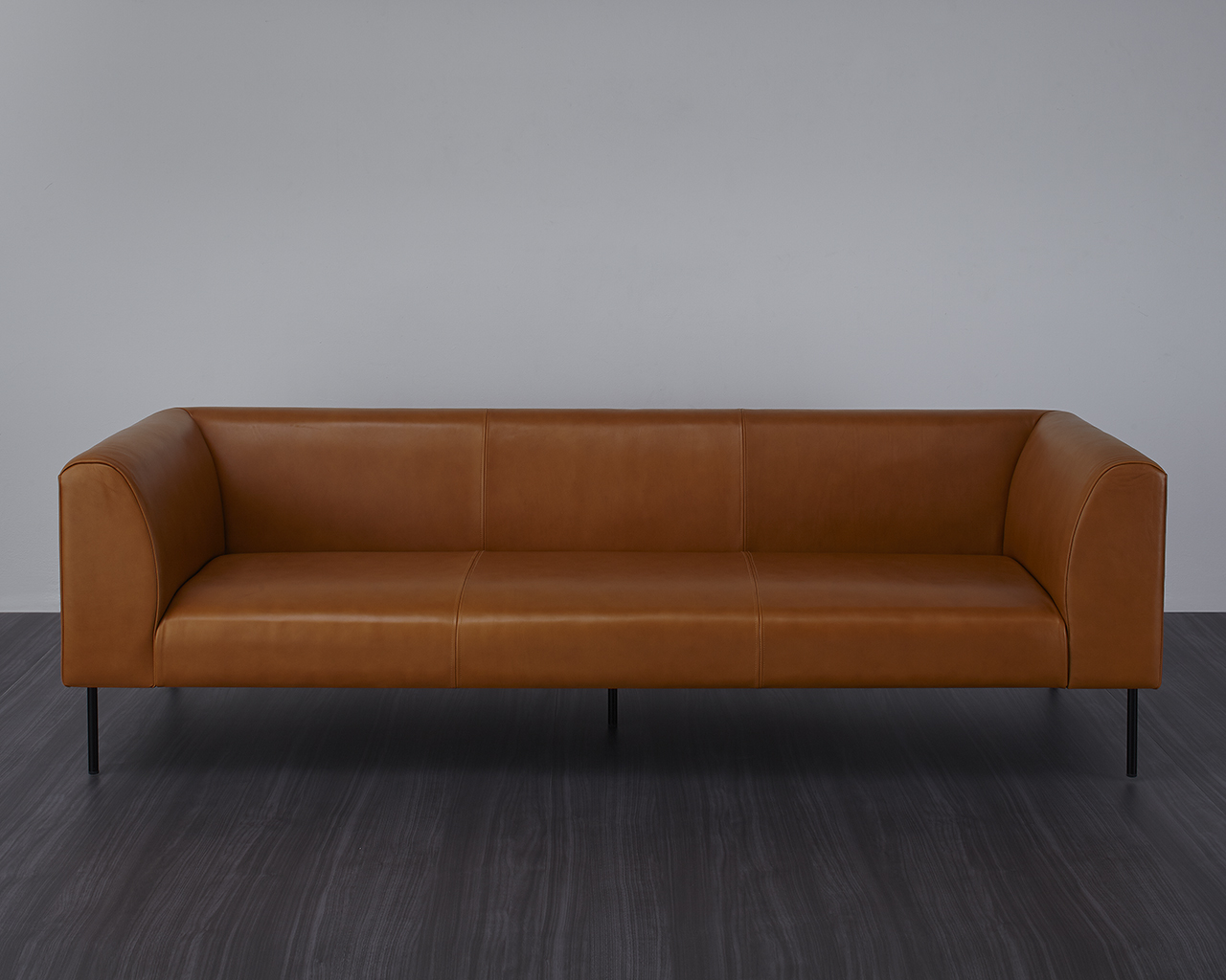 国内NO.1シェアを誇る「龍野レザー」を使用したソファ - SF23 - Story